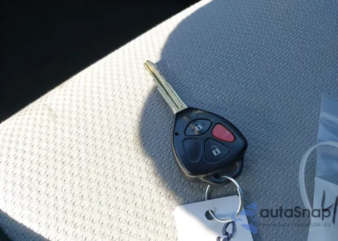 2012 Toyota Yaris Le из США, поврежденный, VIN JTDKTUD34CD534398